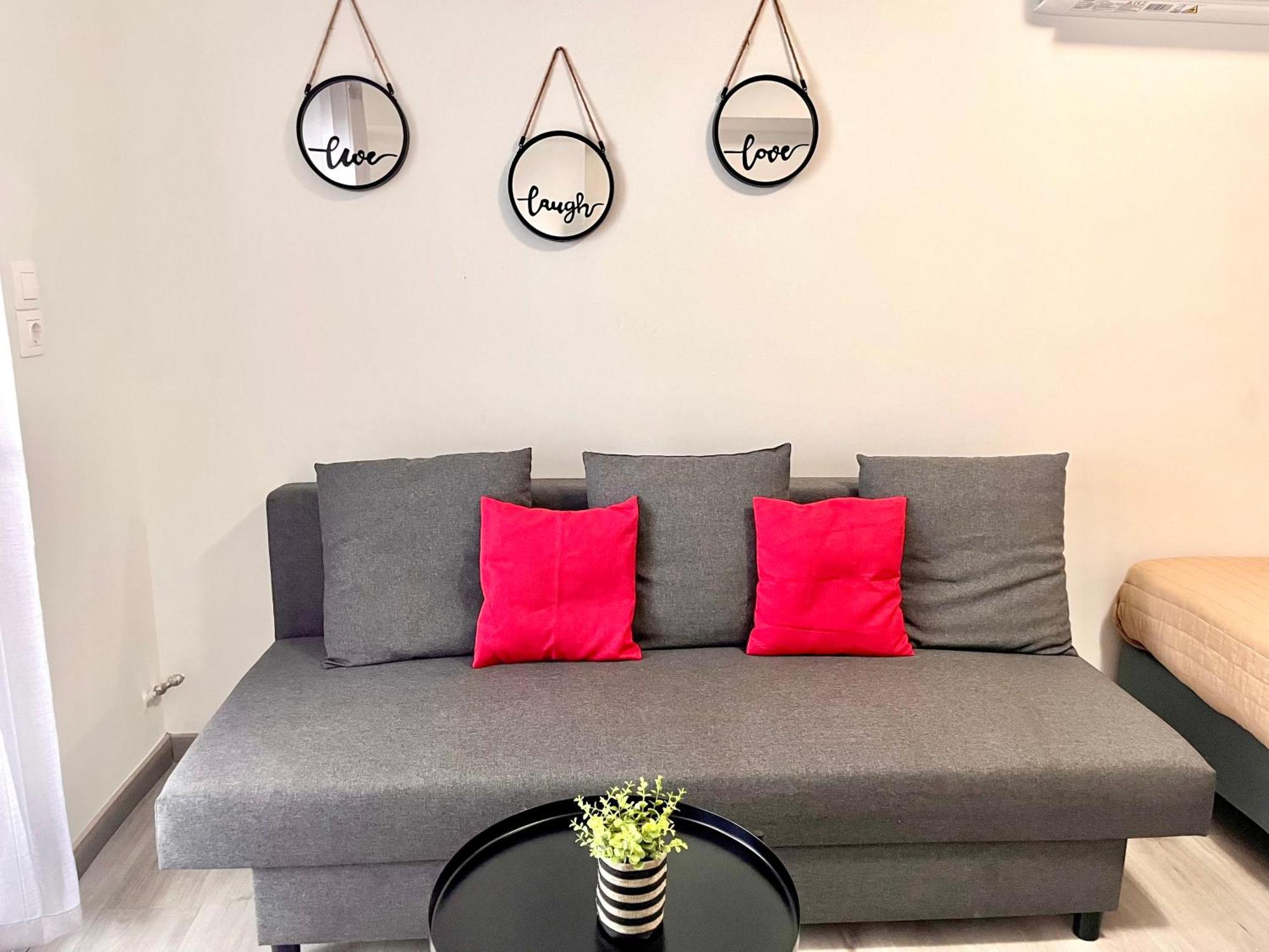אתונה Elvita Apartments 4 מראה חיצוני תמונה