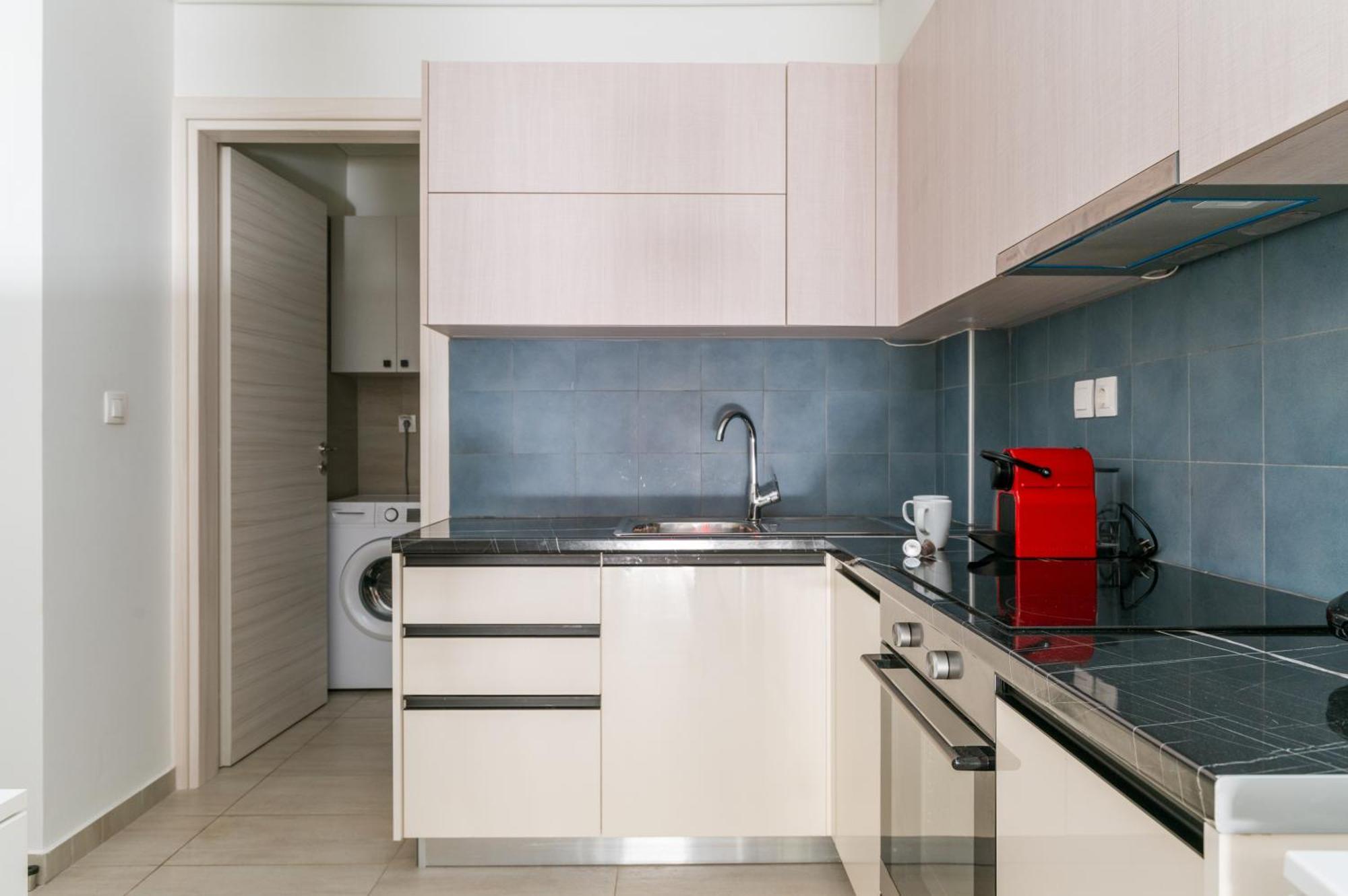 אתונה Elvita Apartments 4 מראה חיצוני תמונה