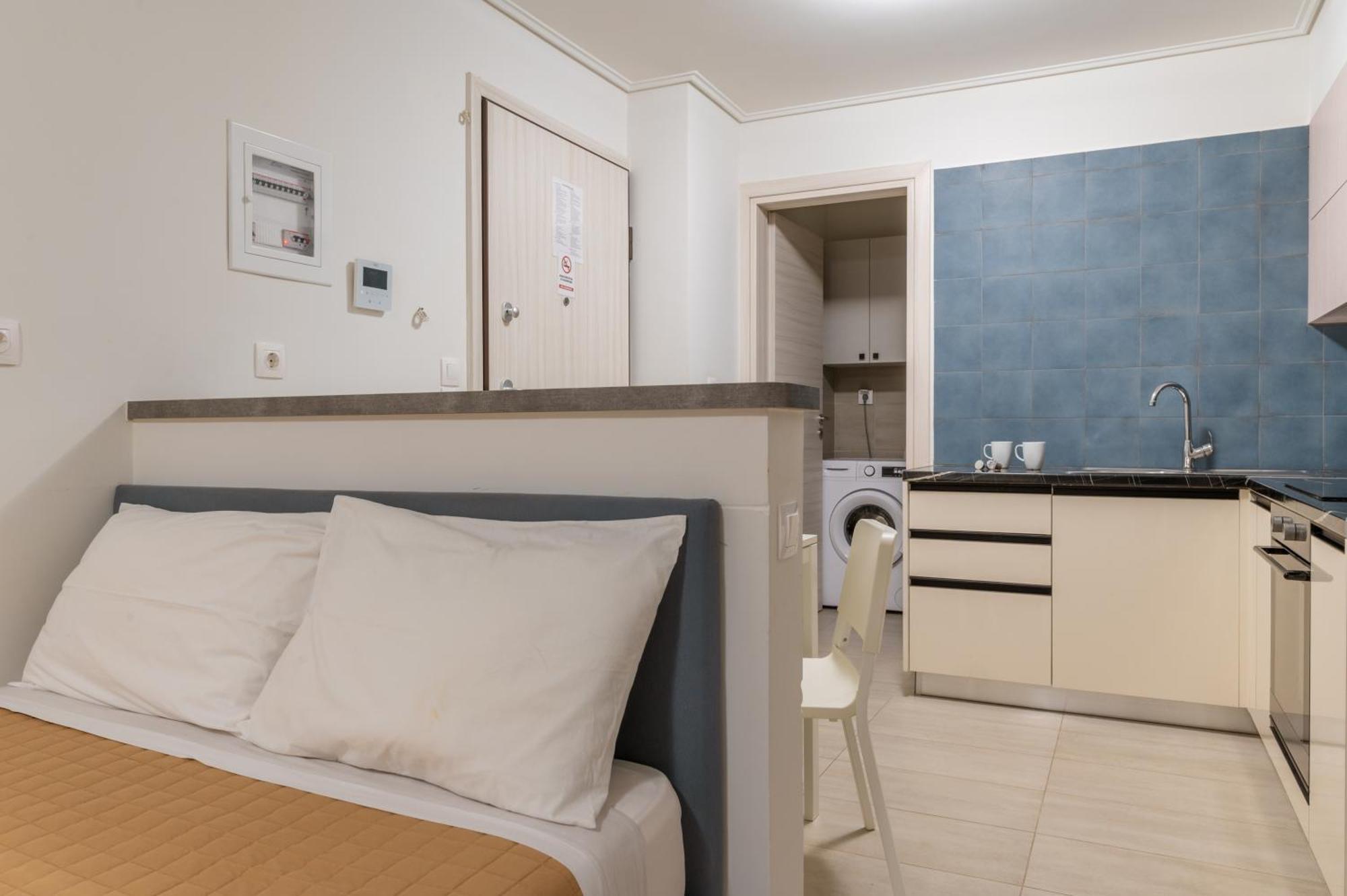 אתונה Elvita Apartments 4 מראה חיצוני תמונה